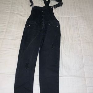 black skinny jean overalls
